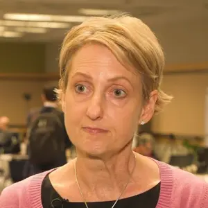 Dr Laurie Sehn
