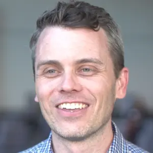 Dr Ian Majewski