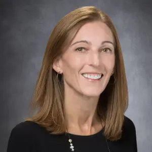 Dr Courtney DiNardo
