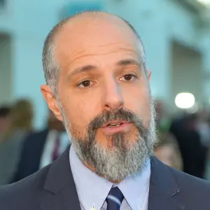 Dr Raúl Córdoba