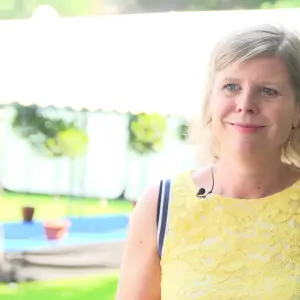 Dr Petra Langerbeins