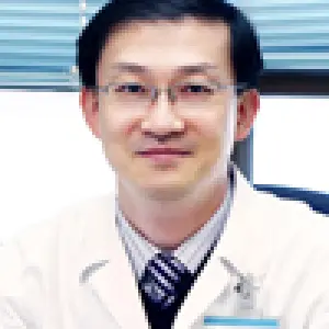 Professor Hee-Je Kim