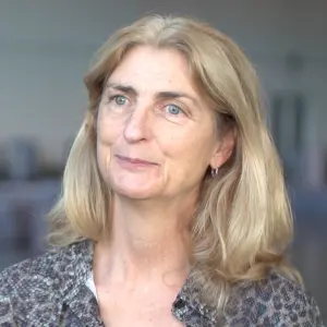 Prof Jacqueline Cloos